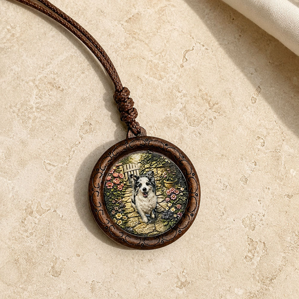 Custom Pet Relief Necklace – Wood Frame